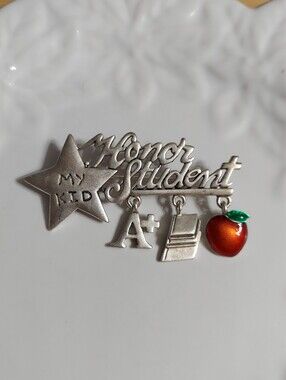 Vintage Danecraft Frosty Silver Tone/*My Kid Honor Student' Enamel Charm Brooch